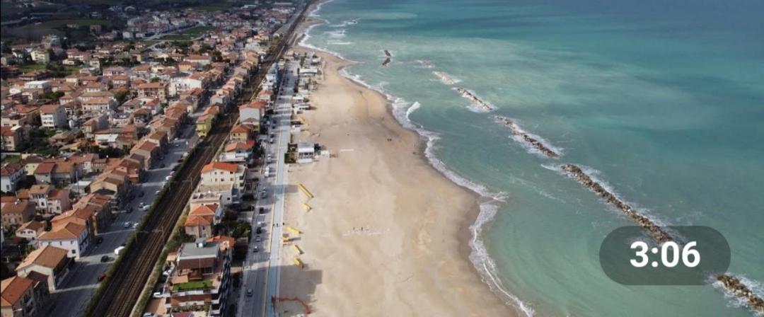 La casetta al mare Civitanova Marche Esterno foto
