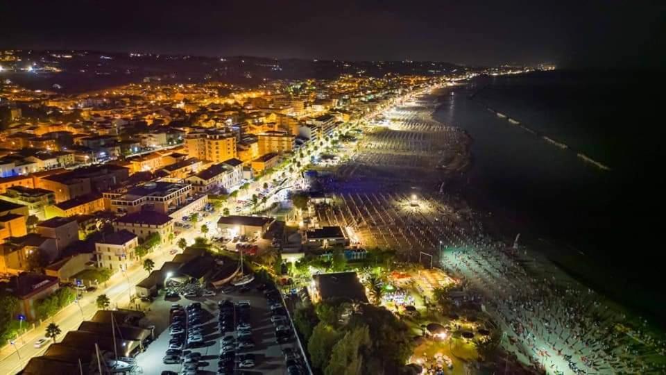 La casetta al mare Civitanova Marche Esterno foto